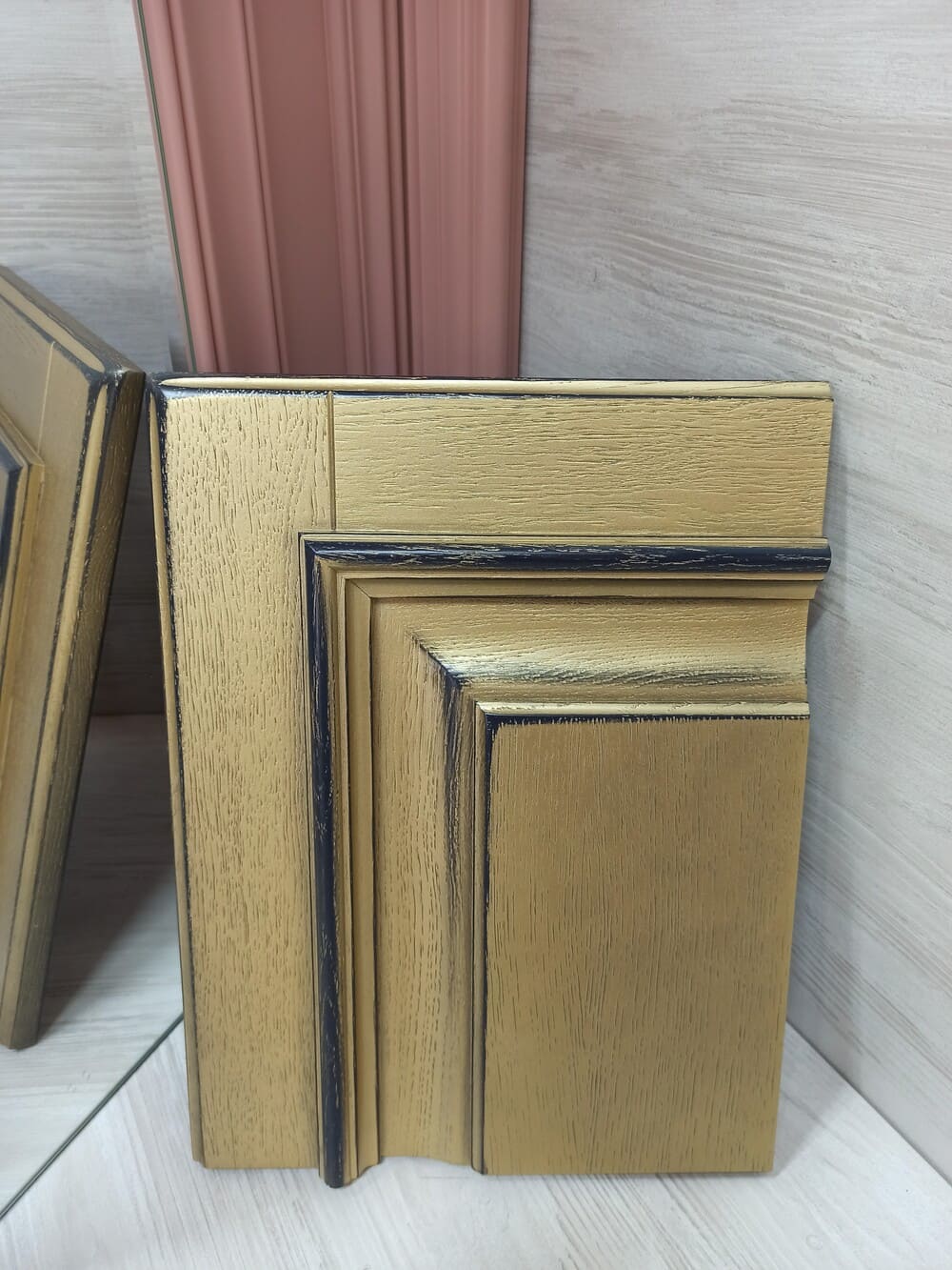 Мебельный фасад из МДФ с эмалью Лиссабон 1